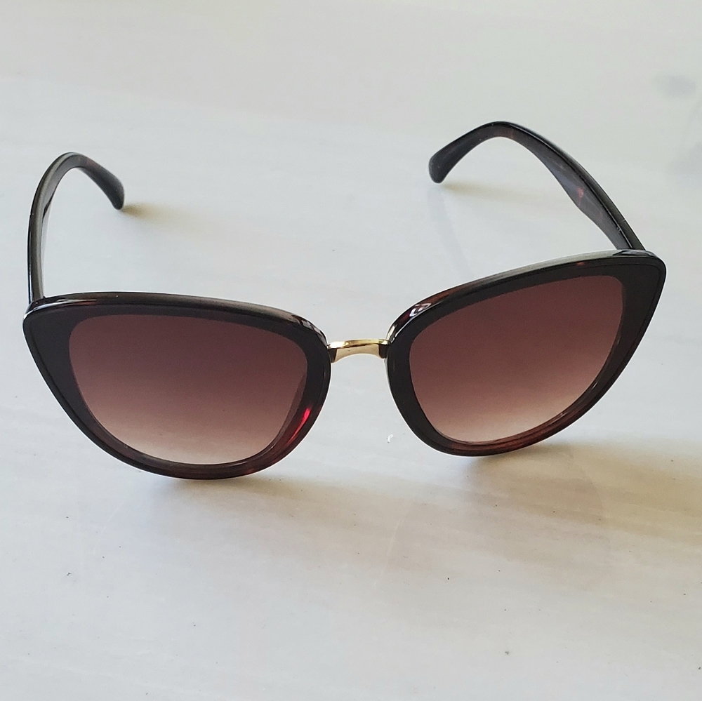 Sunglasess